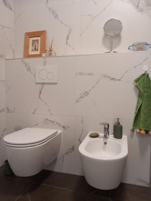 Private In Usha Studio Apartment *